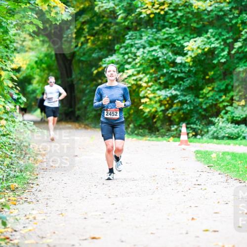 12.10.2025 - Bramfelder Halbmarathon 2025 Dr. Thomas Lammeyer http://msf.ph/oto/9351277 12.10.2025 10:38:29 Laufen 2452 meine-sportfotos.de