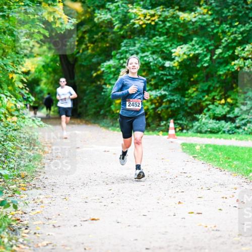 12.10.2025 - Bramfelder Halbmarathon 2025 Dr. Thomas Lammeyer http://msf.ph/oto/9351283 12.10.2025 10:38:30 Laufen 2452 meine-sportfotos.de
