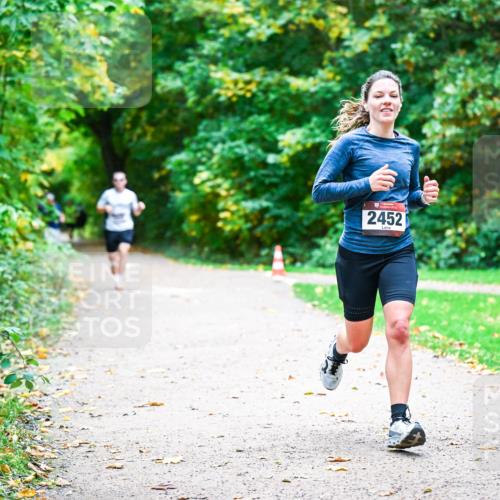 12.10.2025 - Bramfelder Halbmarathon 2025 Dr. Thomas Lammeyer http://msf.ph/oto/9351297 12.10.2025 10:38:32 Laufen 2452 meine-sportfotos.de