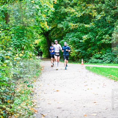12.10.2025 - Bramfelder Halbmarathon 2025 Dr. Thomas Lammeyer http://msf.ph/oto/9351434 12.10.2025 10:39:05 Laufen  meine-sportfotos.de