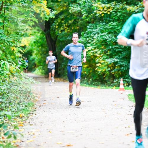 12.10.2025 - Bramfelder Halbmarathon 2025 Dr. Thomas Lammeyer http://msf.ph/oto/9351627 12.10.2025 10:39:50 Laufen 2449, 2830 meine-sportfotos.de