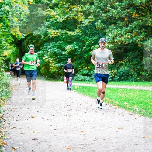 12.10.2025 - Bramfelder Halbmarathon 2025 Dr. Thomas Lammeyer http://msf.ph/oto/9351975 12.10.2025 10:41:28 Laufen  meine-sportfotos.de
