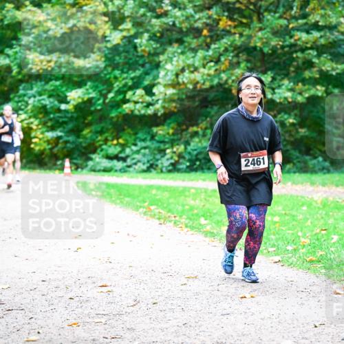 12.10.2025 - Bramfelder Halbmarathon 2025 Dr. Thomas Lammeyer http://msf.ph/oto/9352006 12.10.2025 10:41:35 Laufen 2461 meine-sportfotos.de