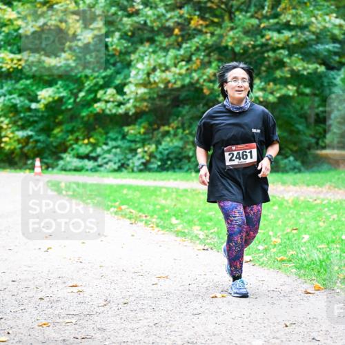 12.10.2025 - Bramfelder Halbmarathon 2025 Dr. Thomas Lammeyer http://msf.ph/oto/9352008 12.10.2025 10:41:36 Laufen 2461 meine-sportfotos.de