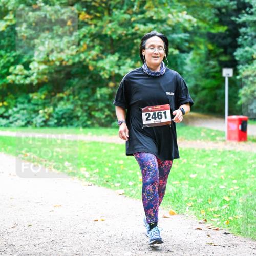 12.10.2025 - Bramfelder Halbmarathon 2025 Dr. Thomas Lammeyer http://msf.ph/oto/9352012 12.10.2025 10:41:36 Laufen 2461 meine-sportfotos.de