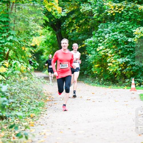 12.10.2025 - Bramfelder Halbmarathon 2025 Dr. Thomas Lammeyer http://msf.ph/oto/9352133 12.10.2025 10:42:23 Laufen 2605, 20 meine-sportfotos.de