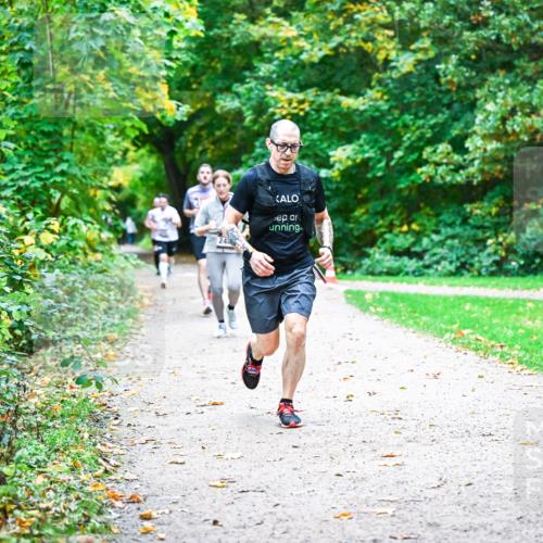 12.10.2025 - Bramfelder Halbmarathon 2025 Dr. Thomas Lammeyer http://msf.ph/oto/9352316 12.10.2025 10:43:09 Laufen 24 meine-sportfotos.de