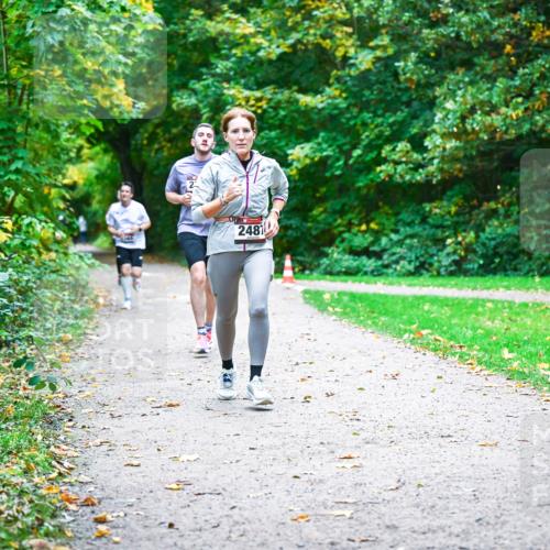 12.10.2025 - Bramfelder Halbmarathon 2025 Dr. Thomas Lammeyer http://msf.ph/oto/9352328 12.10.2025 10:43:11 Laufen 2481 meine-sportfotos.de