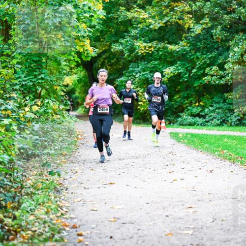 12.10.2025 - Bramfelder Halbmarathon 2025 Dr. Thomas Lammeyer http://msf.ph/oto/9352371 12.10.2025 10:43:27 Laufen 2459 meine-sportfotos.de