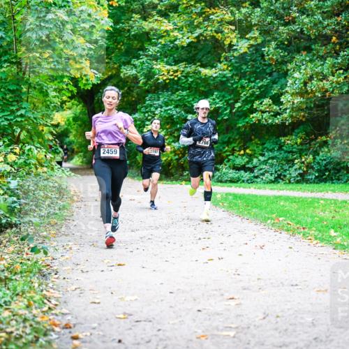 12.10.2025 - Bramfelder Halbmarathon 2025 Dr. Thomas Lammeyer http://msf.ph/oto/9352375 12.10.2025 10:43:27 Laufen 2459, 197, 2766 meine-sportfotos.de