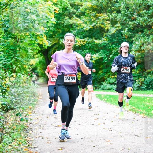 12.10.2025 - Bramfelder Halbmarathon 2025 Dr. Thomas Lammeyer http://msf.ph/oto/9352382 12.10.2025 10:43:29 Laufen 249, 2459, 97, 2766 meine-sportfotos.de