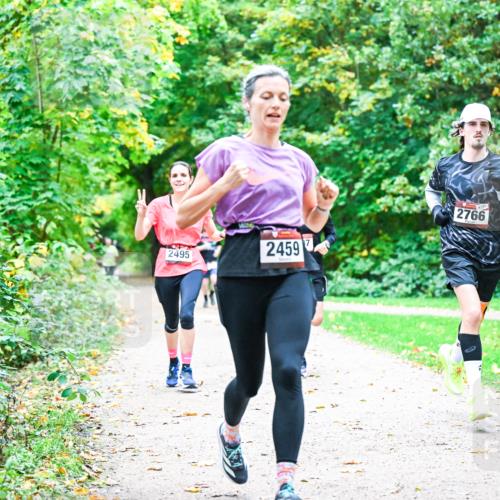 12.10.2025 - Bramfelder Halbmarathon 2025 Dr. Thomas Lammeyer http://msf.ph/oto/9352383 12.10.2025 10:43:29 Laufen 2495, 2459, 2766 meine-sportfotos.de