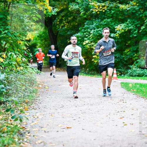 12.10.2025 - Bramfelder Halbmarathon 2025 Dr. Thomas Lammeyer http://msf.ph/oto/9352700 12.10.2025 10:44:34 Laufen 2275, 2241 meine-sportfotos.de