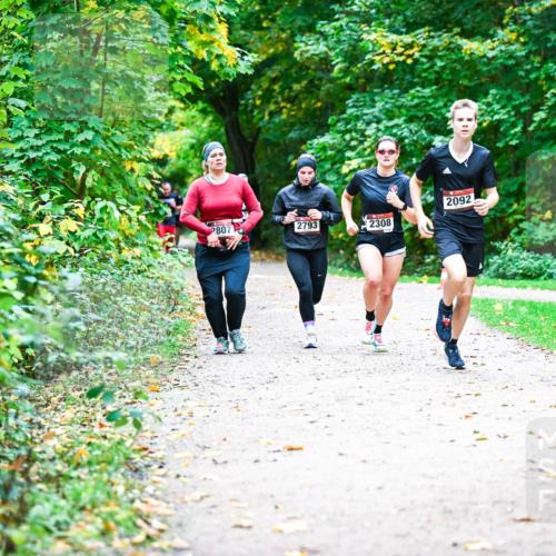 12.10.2025 - Bramfelder Halbmarathon 2025 Dr. Thomas Lammeyer http://msf.ph/oto/9352789 12.10.2025 10:44:52 Laufen 2092, 2807, 2793, 2308 meine-sportfotos.de