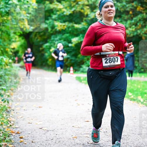12.10.2025 - Bramfelder Halbmarathon 2025 Dr. Thomas Lammeyer http://msf.ph/oto/9352821 12.10.2025 10:44:58 Laufen 7, 24, 2807 meine-sportfotos.de