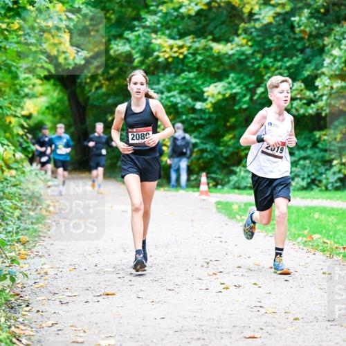12.10.2025 - Bramfelder Halbmarathon 2025 Dr. Thomas Lammeyer http://msf.ph/oto/9353173 12.10.2025 10:46:06 Laufen 2089, 19 meine-sportfotos.de