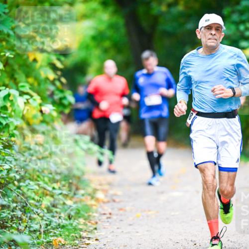 12.10.2025 - Bramfelder Halbmarathon 2025 Dr. Thomas Lammeyer http://msf.ph/oto/9353431 12.10.2025 10:46:57 Laufen  meine-sportfotos.de