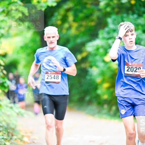 12.10.2025 - Bramfelder Halbmarathon 2025 Dr. Thomas Lammeyer http://msf.ph/oto/9353510 12.10.2025 10:47:10 Laufen 2548, 2020 meine-sportfotos.de