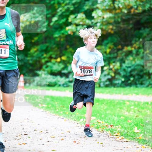 12.10.2025 - Bramfelder Halbmarathon 2025 Dr. Thomas Lammeyer http://msf.ph/oto/9353645 12.10.2025 10:47:44 Laufen 2011, 2078 meine-sportfotos.de