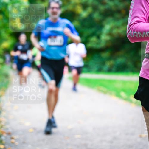 12.10.2025 - Bramfelder Halbmarathon 2025 Dr. Thomas Lammeyer http://msf.ph/oto/9353964 12.10.2025 10:48:45 Laufen 34, 292 meine-sportfotos.de