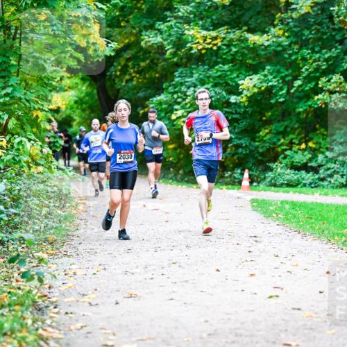 12.10.2025 - Bramfelder Halbmarathon 2025 Dr. Thomas Lammeyer http://msf.ph/oto/9354203 12.10.2025 10:49:34 Laufen 2890, 2030, 2733 meine-sportfotos.de