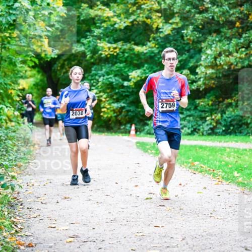 12.10.2025 - Bramfelder Halbmarathon 2025 Dr. Thomas Lammeyer http://msf.ph/oto/9354216 12.10.2025 10:49:36 Laufen 2030, 2759 meine-sportfotos.de