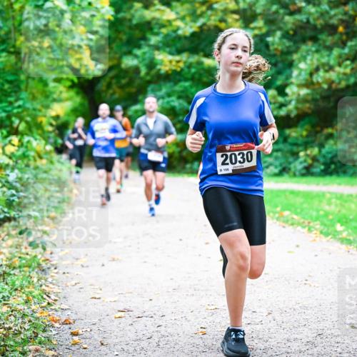 12.10.2025 - Bramfelder Halbmarathon 2025 Dr. Thomas Lammeyer http://msf.ph/oto/9354229 12.10.2025 10:49:38 Laufen 2030, 166 meine-sportfotos.de