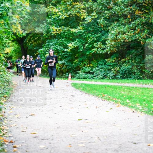 12.10.2025 - Bramfelder Halbmarathon 2025 Dr. Thomas Lammeyer http://msf.ph/oto/9354556 12.10.2025 10:50:39 Laufen 2045 meine-sportfotos.de