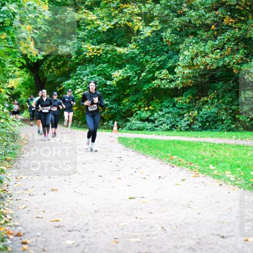 12.10.2025 - Bramfelder Halbmarathon 2025 Dr. Thomas Lammeyer http://msf.ph/oto/9354559 12.10.2025 10:50:39 Laufen 2045 meine-sportfotos.de