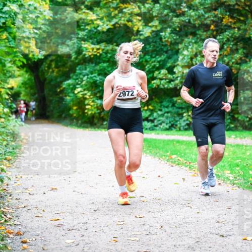 12.10.2025 - Bramfelder Halbmarathon 2025 Dr. Thomas Lammeyer http://msf.ph/oto/9354629 12.10.2025 10:50:54 Laufen 2972 meine-sportfotos.de