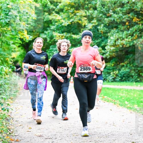 12.10.2025 - Bramfelder Halbmarathon 2025 Dr. Thomas Lammeyer http://msf.ph/oto/9355137 12.10.2025 10:52:47 Laufen 2162, 2989, 716 meine-sportfotos.de