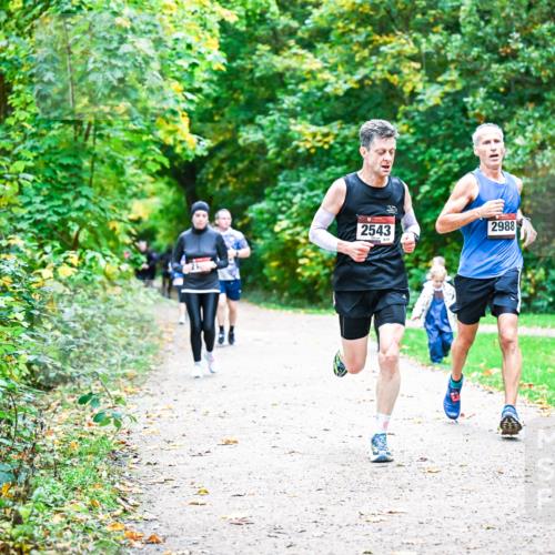 12.10.2025 - Bramfelder Halbmarathon 2025 Dr. Thomas Lammeyer http://msf.ph/oto/9355410 12.10.2025 10:53:41 Laufen 2543, 2988 meine-sportfotos.de