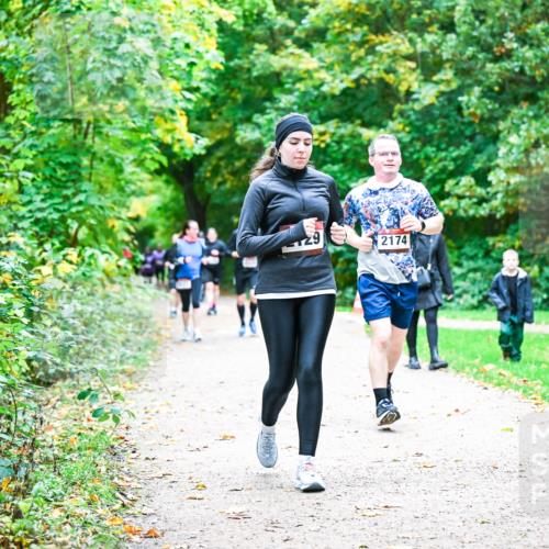 12.10.2025 - Bramfelder Halbmarathon 2025 Dr. Thomas Lammeyer http://msf.ph/oto/9355432 12.10.2025 10:53:45 Laufen 29, 2174 meine-sportfotos.de