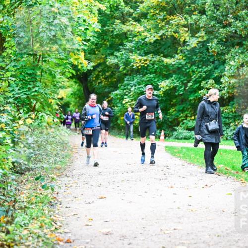 12.10.2025 - Bramfelder Halbmarathon 2025 Dr. Thomas Lammeyer http://msf.ph/oto/9355445 12.10.2025 10:53:47 Laufen 2027, 2428 meine-sportfotos.de