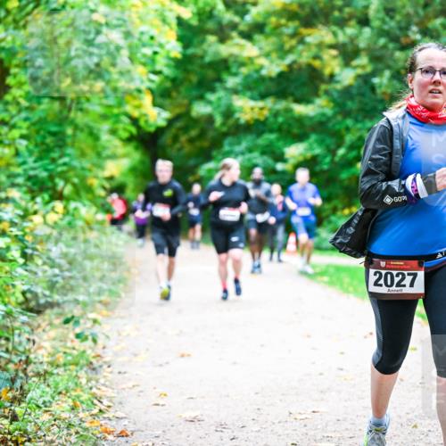 12.10.2025 - Bramfelder Halbmarathon 2025 Dr. Thomas Lammeyer http://msf.ph/oto/9355473 12.10.2025 10:53:52 Laufen 2027, 11 meine-sportfotos.de
