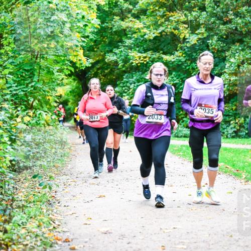 12.10.2025 - Bramfelder Halbmarathon 2025 Dr. Thomas Lammeyer http://msf.ph/oto/9355543 12.10.2025 10:54:06 Laufen 2017, 2033, 035, 2276 meine-sportfotos.de