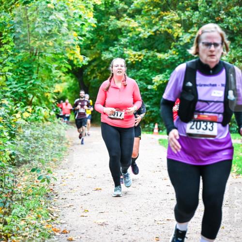 12.10.2025 - Bramfelder Halbmarathon 2025 Dr. Thomas Lammeyer http://msf.ph/oto/9355554 12.10.2025 10:54:08 Laufen 017, 2033, 203 meine-sportfotos.de
