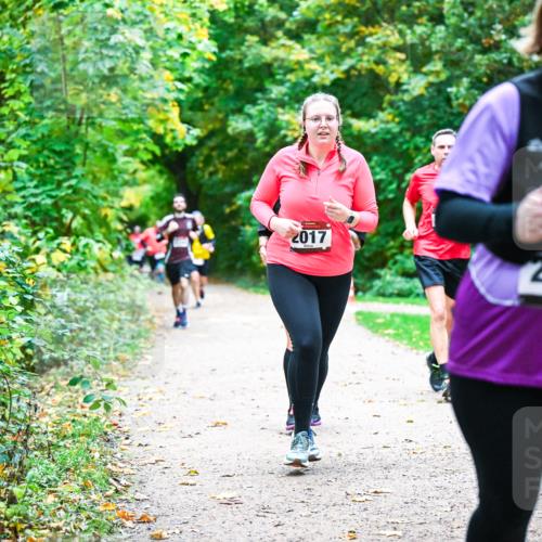 12.10.2025 - Bramfelder Halbmarathon 2025 Dr. Thomas Lammeyer http://msf.ph/oto/9355558 12.10.2025 10:54:08 Laufen 2017, 2033 meine-sportfotos.de