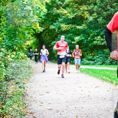 12.10.2025 - Bramfelder Halbmarathon 2025 Dr. Thomas Lammeyer http://msf.ph/oto/9355630 12.10.2025 10:54:20 Laufen 2777, 2306 meine-sportfotos.de