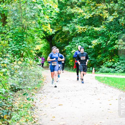 12.10.2025 - Bramfelder Halbmarathon 2025 Dr. Thomas Lammeyer http://msf.ph/oto/9355715 12.10.2025 10:54:38 Laufen 2457, 2662 meine-sportfotos.de