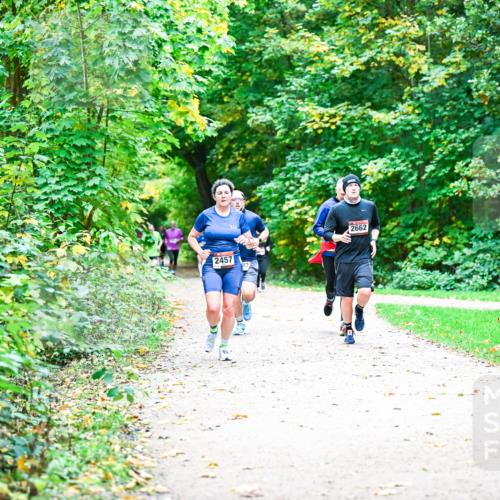 12.10.2025 - Bramfelder Halbmarathon 2025 Dr. Thomas Lammeyer http://msf.ph/oto/9355721 12.10.2025 10:54:39 Laufen 2457, 2662 meine-sportfotos.de