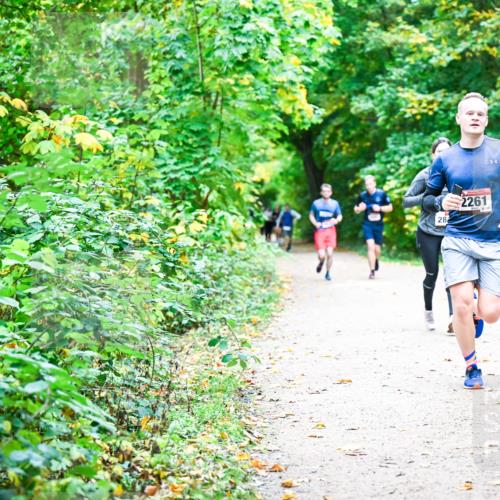 12.10.2025 - Bramfelder Halbmarathon 2025 Dr. Thomas Lammeyer http://msf.ph/oto/9355882 12.10.2025 10:55:08 Laufen 28, 2261 meine-sportfotos.de