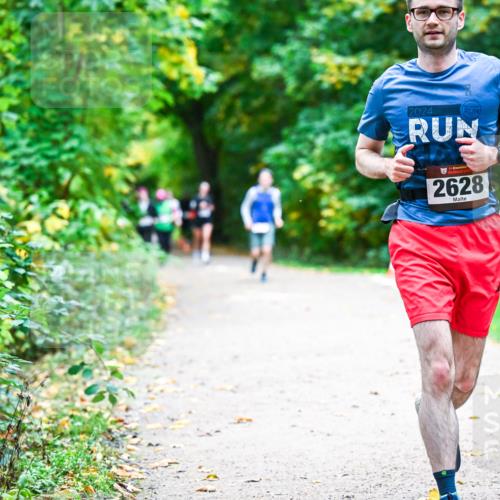 12.10.2025 - Bramfelder Halbmarathon 2025 Dr. Thomas Lammeyer http://msf.ph/oto/9355930 12.10.2025 10:55:16 Laufen 2024, 2628 meine-sportfotos.de