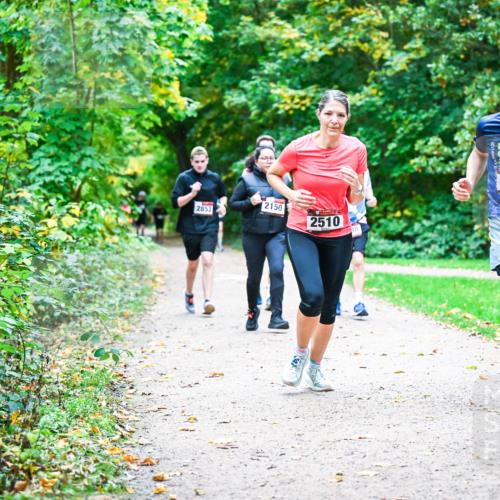 12.10.2025 - Bramfelder Halbmarathon 2025 Dr. Thomas Lammeyer http://msf.ph/oto/9356156 12.10.2025 10:56:00 Laufen 2150, 2853, 2510, 2770, 21, 09, 2025 meine-sportfotos.de