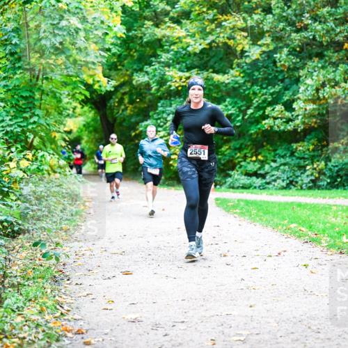 12.10.2025 - Bramfelder Halbmarathon 2025 Dr. Thomas Lammeyer http://msf.ph/oto/9356326 12.10.2025 10:56:48 Laufen 2008 meine-sportfotos.de