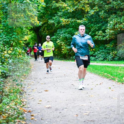 12.10.2025 - Bramfelder Halbmarathon 2025 Dr. Thomas Lammeyer http://msf.ph/oto/9356345 12.10.2025 10:56:52 Laufen 2774, 2889 meine-sportfotos.de
