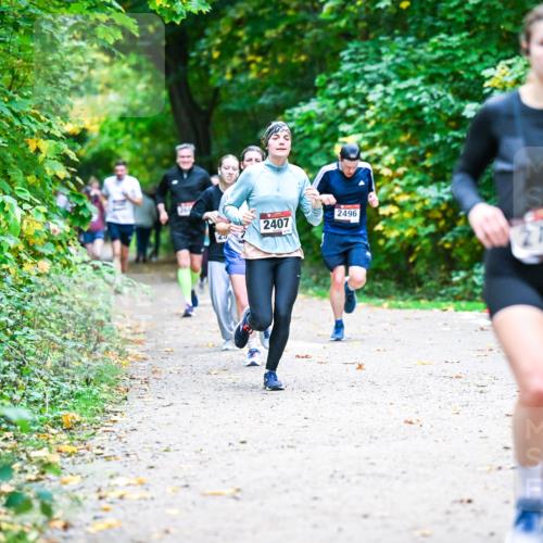 12.10.2025 - Bramfelder Halbmarathon 2025 Dr. Thomas Lammeyer http://msf.ph/oto/9356611 12.10.2025 10:58:14 Laufen 2407, 2496, 2785 meine-sportfotos.de
