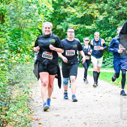 12.10.2025 - Bramfelder Halbmarathon 2025 Dr. Thomas Lammeyer http://msf.ph/oto/9356851 12.10.2025 10:59:00 Laufen 2026, 2816, 2489, 255, 222 meine-sportfotos.de