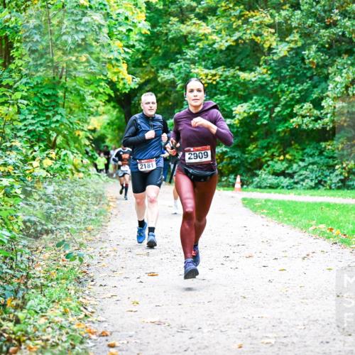 12.10.2025 - Bramfelder Halbmarathon 2025 Dr. Thomas Lammeyer http://msf.ph/oto/9356975 12.10.2025 10:59:23 Laufen 2181, 2909 meine-sportfotos.de