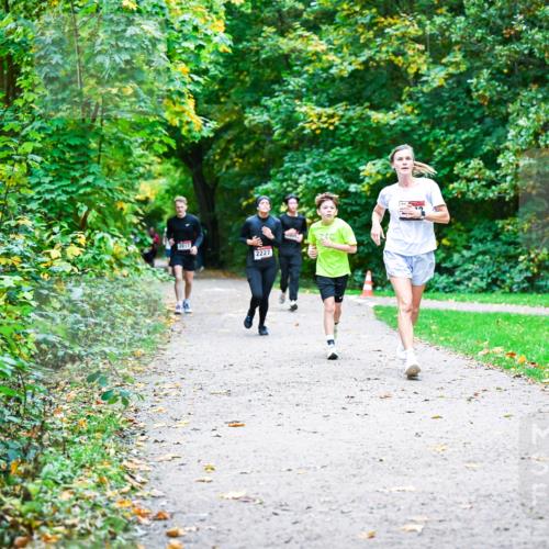 12.10.2025 - Bramfelder Halbmarathon 2025 Dr. Thomas Lammeyer http://msf.ph/oto/9357048 12.10.2025 10:59:36 Laufen 2227 meine-sportfotos.de